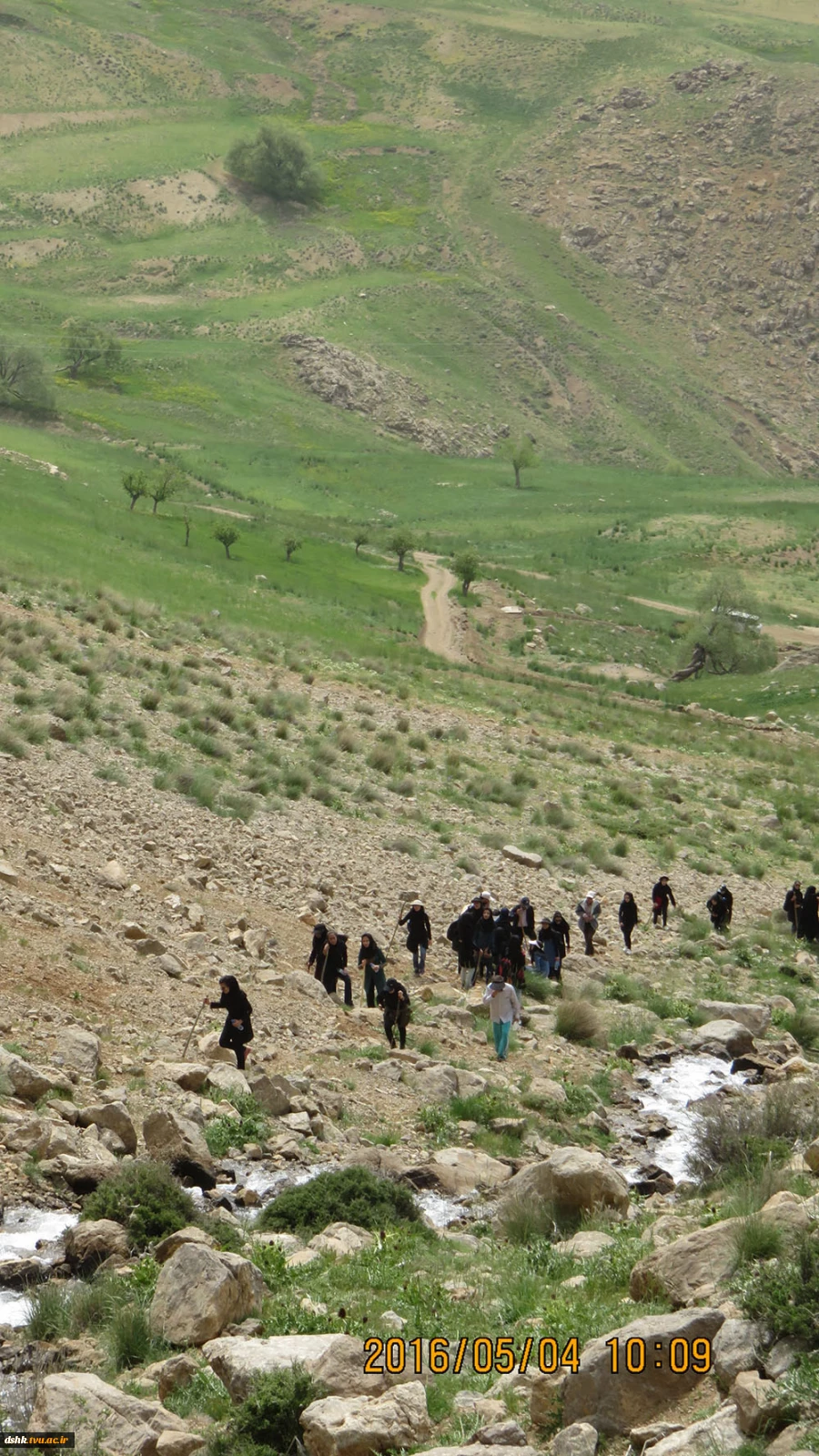 کوهپیمایی مشترک آموزشکده های دخترانه استان به میزبانی آموزشکده دختران جونقان 9